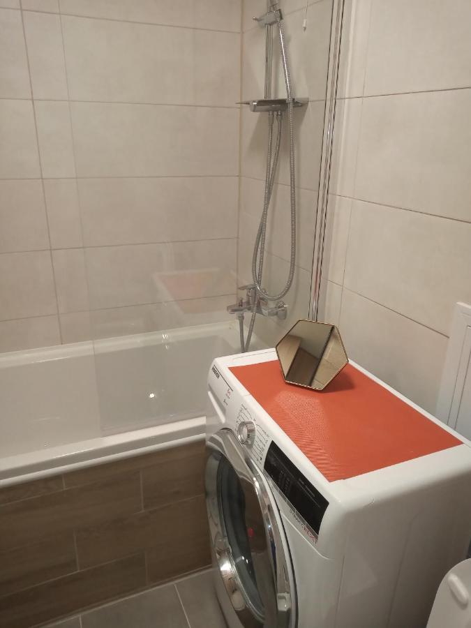 Przytulny Apartament Blisko Morza Danzig Exterior foto