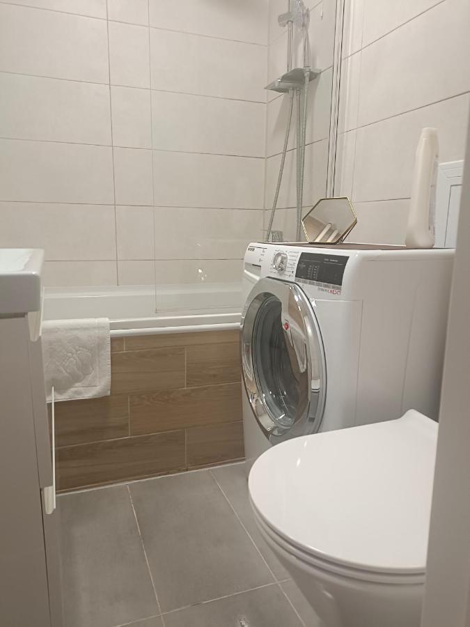 Przytulny Apartament Blisko Morza Danzig Exterior foto
